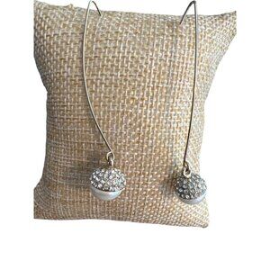 Vintage Elegant Faux Pearl Crystal Long Wire Earrings Gold Tone Estate 2.5"